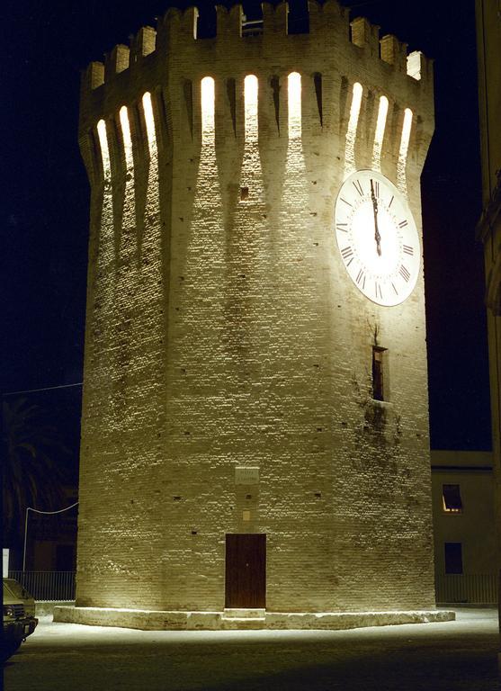 Hotel Regent - In Pieno Centro San Benedetto del Tronto Exterior foto